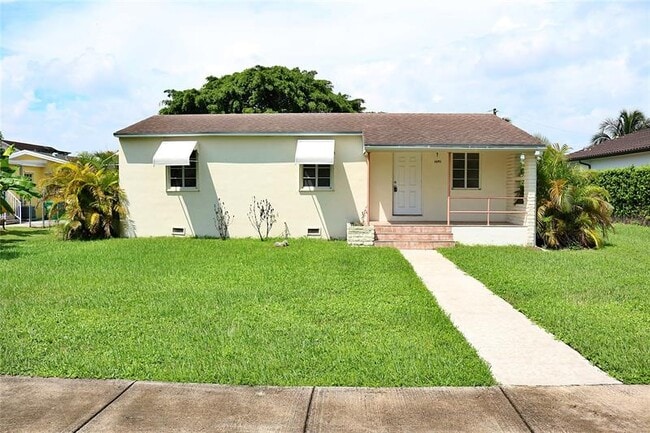 2640 SW 79th Ave in Miami, FL - Building Photo - Building Photo