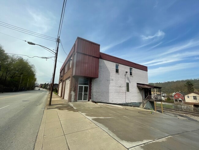 410 W 5th Ave, Unit 1