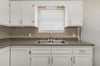 711 Cisneros St in Port Isabel, TX - Building Photo - Building Photo