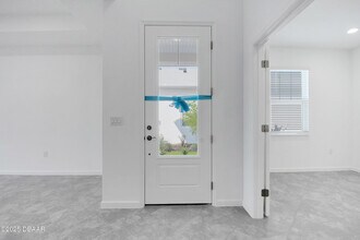 215 Summertime Pl in Daytona Beach, FL - Building Photo - Building Photo