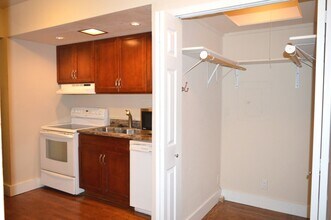 207 Miller Ave-Unit -A in Mill Valley, CA - Building Photo - Building Photo