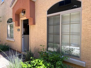 2402 E 5th St, Unit 1626 in Tempe, AZ - Building Photo - Building Photo