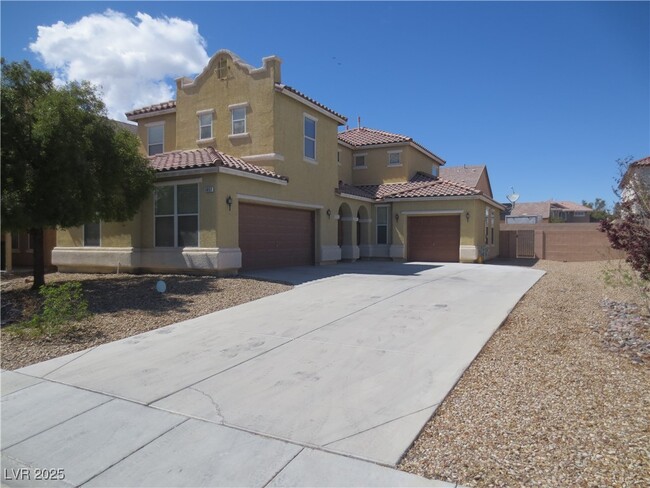 5837 Tamarack Lodge Ln in North Las Vegas, NV - Foto de edificio - Building Photo
