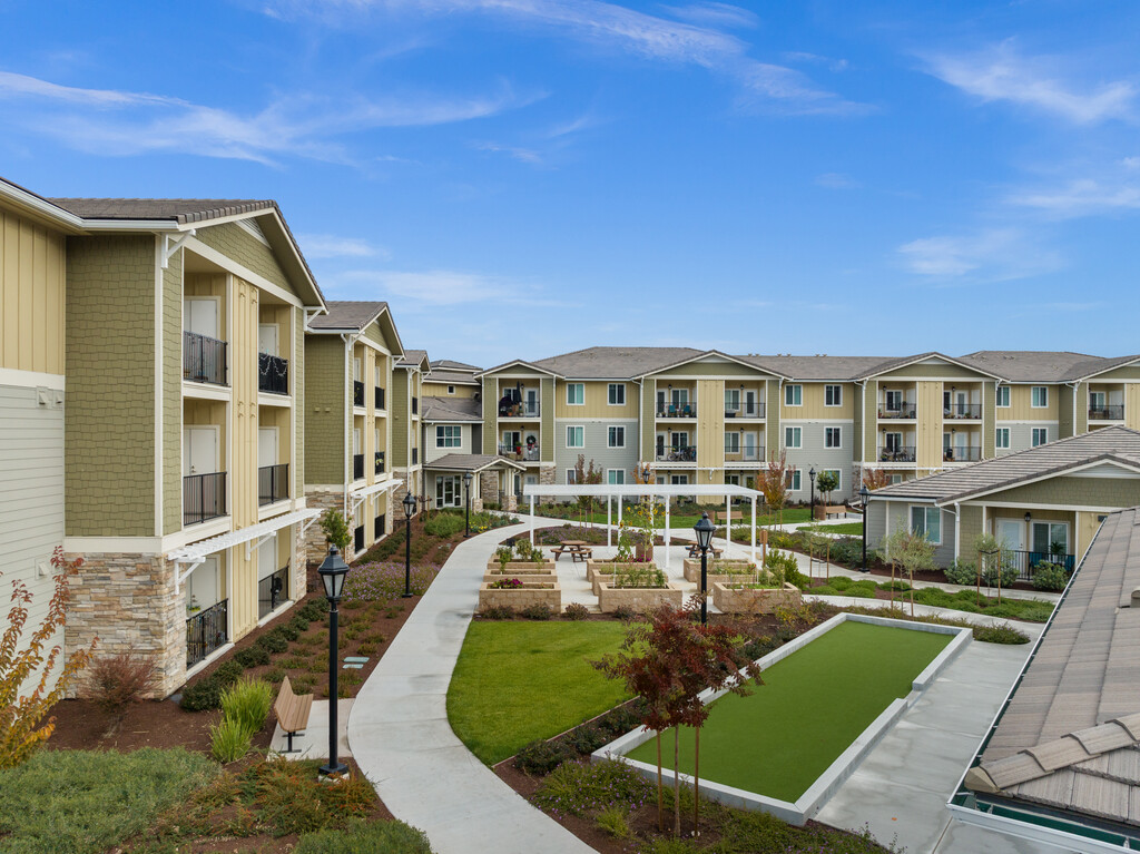 Glen Loma Ranch Apartments in Gilroy, CA
