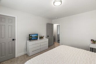 1008 Carroll Ave in St. Paul, MN - Building Photo - Building Photo