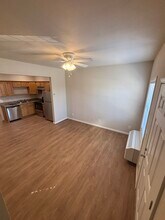 130 E Center Town Dr, Unit 130 in Crossville, TN - Foto de edificio - Building Photo