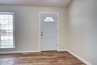 5588 S Netherland St in Centennial, CO - Building Photo - Building Photo