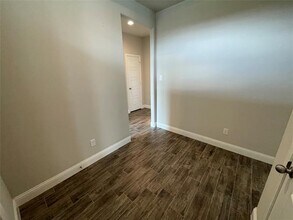 350 Carlisle Dr in Weatherford, TX - Building Photo - Building Photo