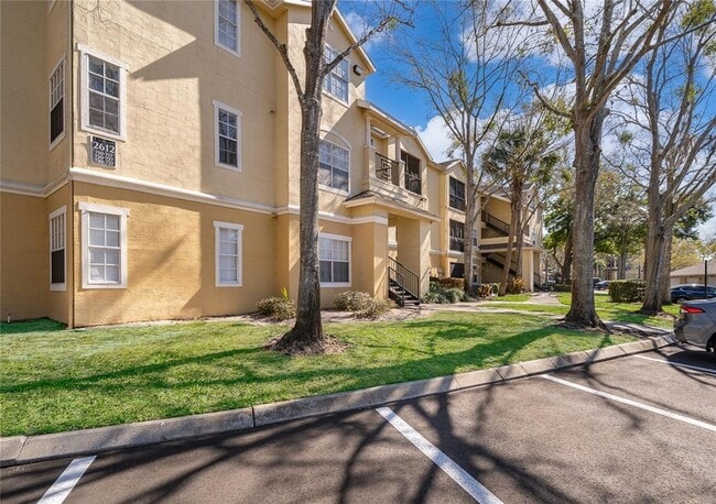 2612 Robert Trent Jones Dr, Unit 714 in Orlando, FL - Foto de edificio - Building Photo