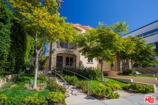 property at 1171 Franklin St