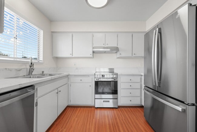 3672 Bartlett Ave in Oceanside, CA - Building Photo - Building Photo