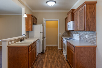 Riverview Condominiums at Park Ridge in Van Buren, AR - Foto de edificio - Interior Photo