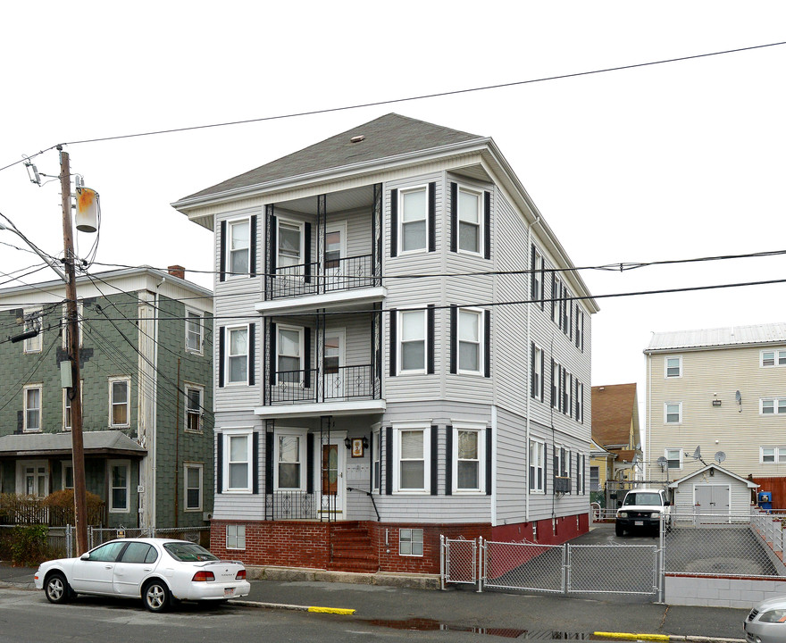 21 Nelson St in New Bedford, MA - Building Photo