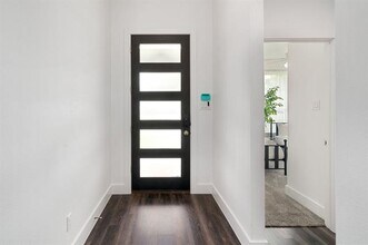 519 High St in Dallas, TX - Building Photo - Building Photo