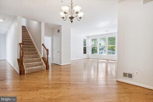 20238 Portsmouth Blvd in Belmont, VA - Building Photo