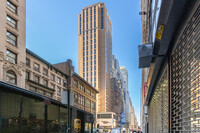 100 W 39th St in New York, NY - Foto de edificio - Building Photo