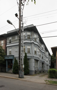 The Naoma Apartments in Seattle, WA - Foto de edificio - Building Photo