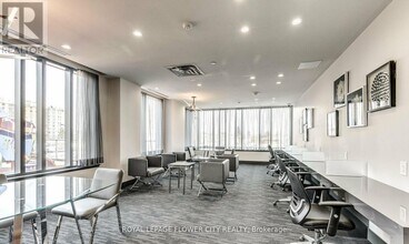 5033-5033 Four Springs Ave in Mississauga, ON - Building Photo - Building Photo