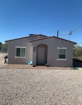 803 N Van Alstine St in Tucson, AZ - Building Photo
