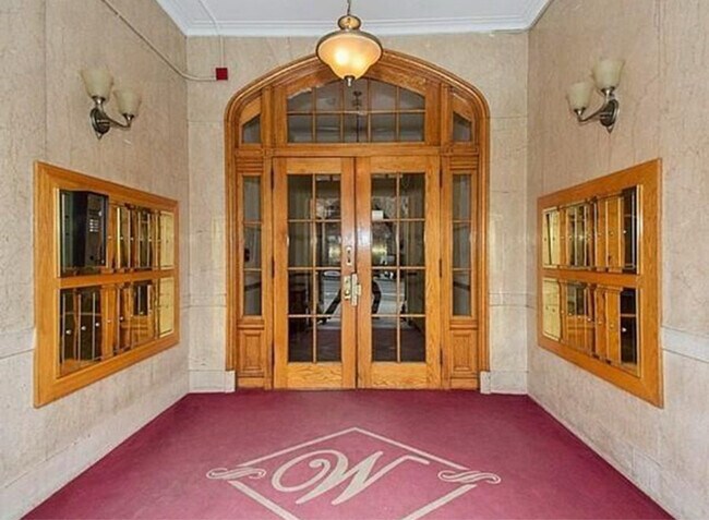 1450 Beacon St in Brookline, MA - Building Photo - Building Photo