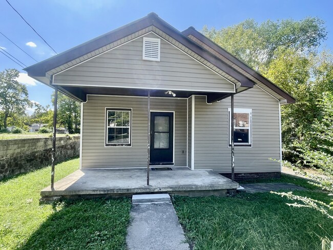 property at 2706 E 44th St