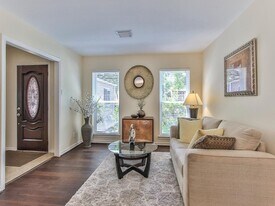 12514 Kingsride Ln in Houston, TX - Building Photo