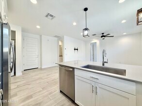 3266 E Wild Dr in San Tan Valley, AZ - Building Photo - Building Photo