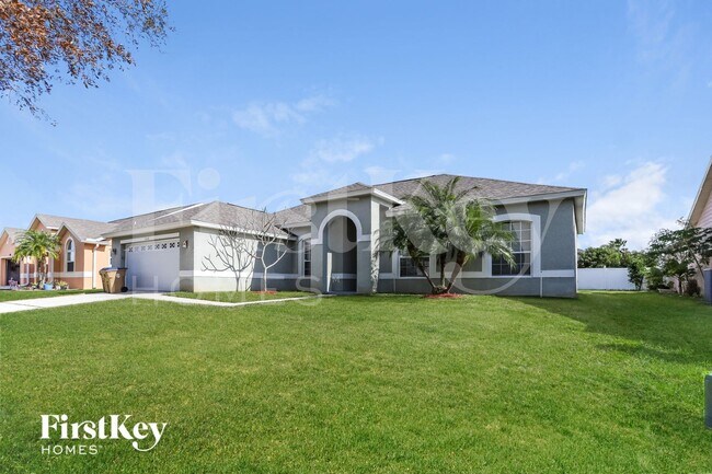 4648 Huron Bay Cir in Kissimmee, FL - Building Photo - Building Photo