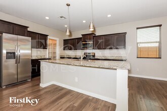 732 Carlsbad Dr in San Tan Valley, AZ - Building Photo - Building Photo