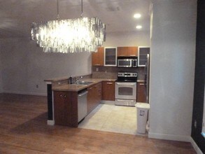 2512 SW 14th Ave-Unit -5J in Fort Lauderdale, FL - Building Photo - Building Photo