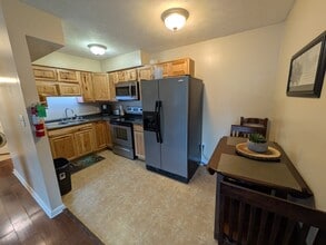 Riverstone Apartments in Paducah, KY - Building Photo - Building Photo