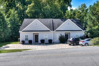 205 Old Berzelia Rd in Grovetown, GA - Building Photo - Building Photo