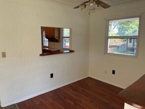 7412 Montclaire Ave in Godfrey, IL - Building Photo - Building Photo