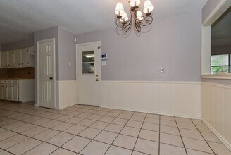 6714 Sayle St in Greenville, TX - Building Photo - Building Photo