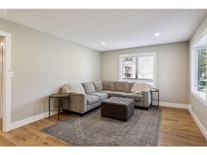 311 Park St E in Cologne, MN - Building Photo - Building Photo