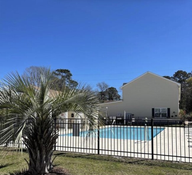 606 Beach Walk Plz in Myrtle Beach, SC - Building Photo - Building Photo