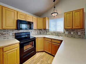 3804 W 5625 S in Roy, UT - Building Photo - Building Photo
