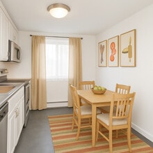 24 Westgate Rd in Boston, MA - Foto de edificio - Building Photo