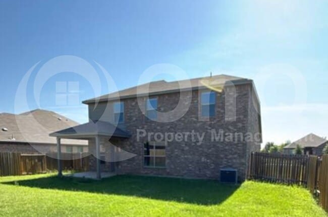 1044 Maidenhair Ln in Crowley, TX - Building Photo - Building Photo