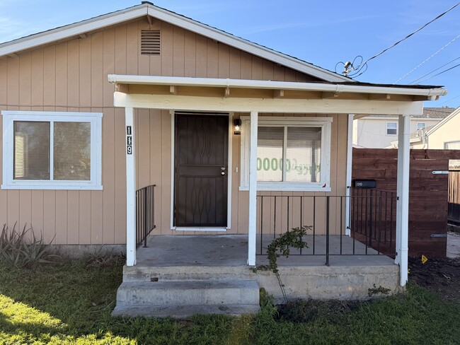 property at 119 W 19th St