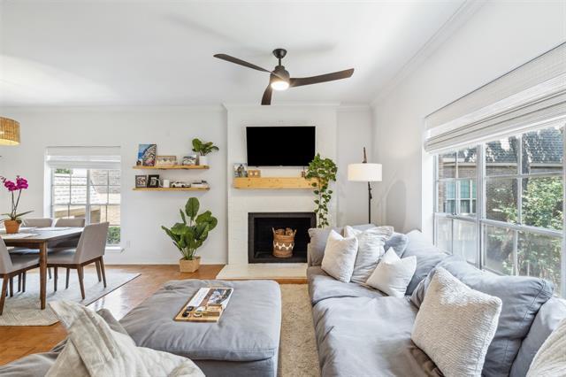 property at 4438 Harlanwood Dr