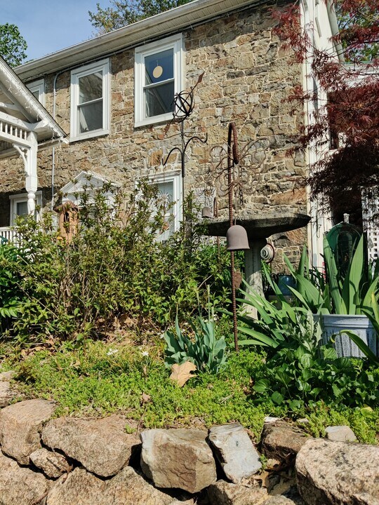1009 Reading Ave in Boyertown, PA - Foto de edificio