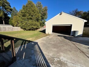 3332 Macdonald Rd in Virginia Beach, VA - Building Photo - Building Photo