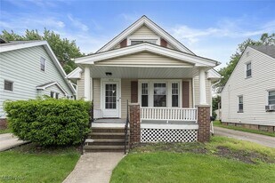 4930 E 109th St in Garfield Heights, OH - Building Photo