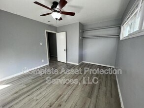 7804 Chestnut Ave in Hammond, IN - Foto de edificio - Building Photo