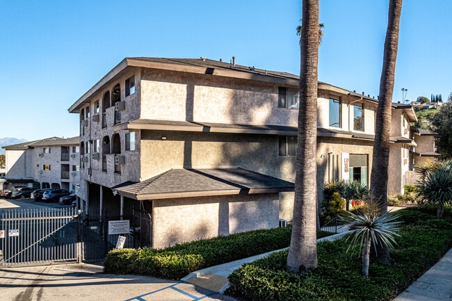 Luxe 1801 in Alhambra, CA - Building Photo - Building Photo