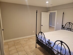 16061 W 56th Plz, Unit Lower Level in Golden, CO - Building Photo - Building Photo