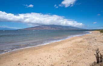 940 S Kihei Rd in Kihei, HI - Building Photo - Building Photo