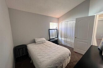 2320 Magnolia Ave in Seffner, FL - Building Photo - Building Photo
