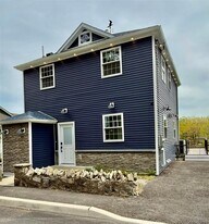 52 Roe Ave in Highland Falls, NY - Building Photo
